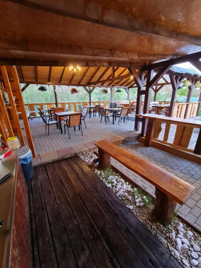Pensiunea Brazi Turda Luaran gambar