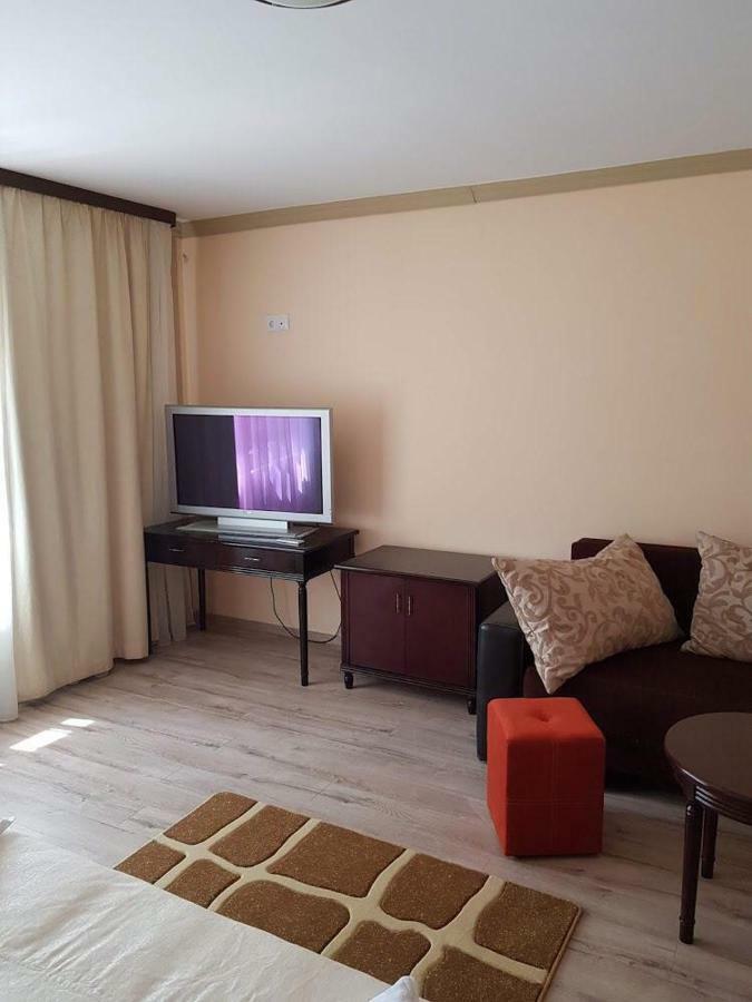 Pensiunea Brazi Turda Luaran gambar